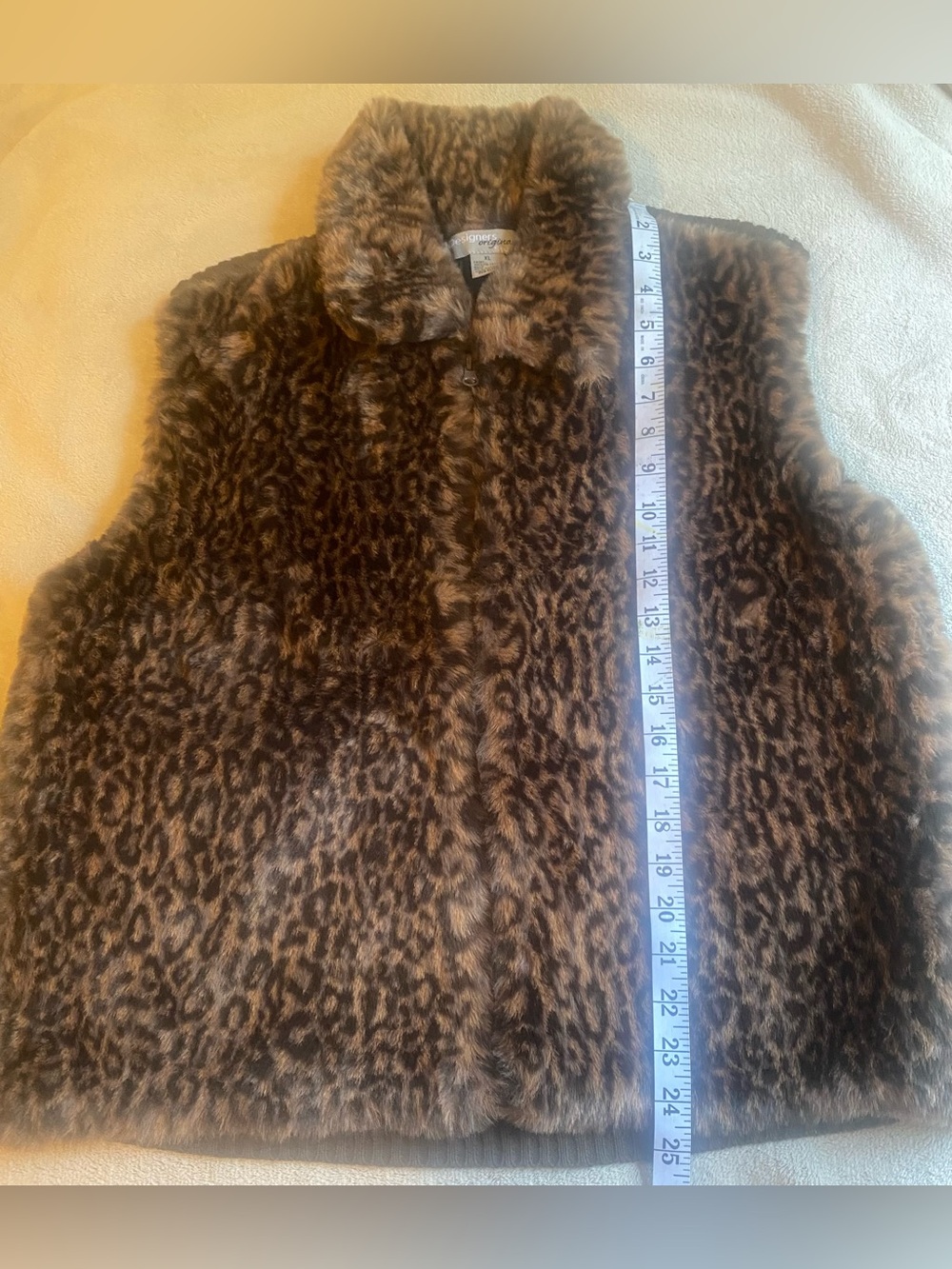 Designers originals Studio leopard vest